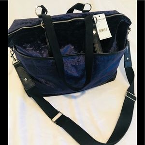 NWT Madden Girl Large Navy Tote